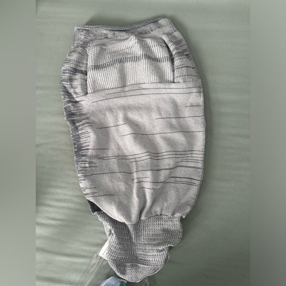 Swadellini size small 6-12lb new out of package
